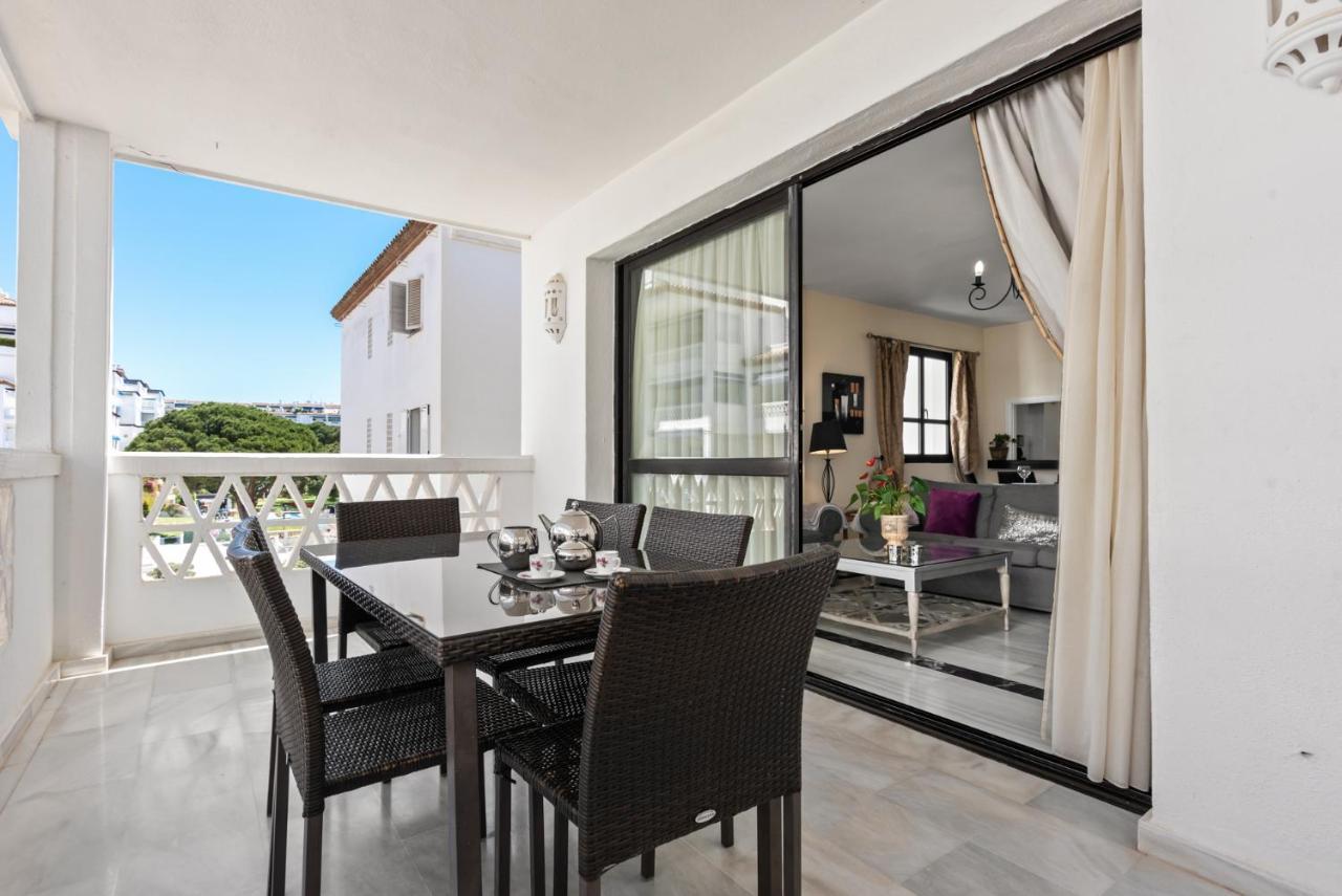 Puerto Banus2 Beachfront And Pools Marbella Exteriör bild